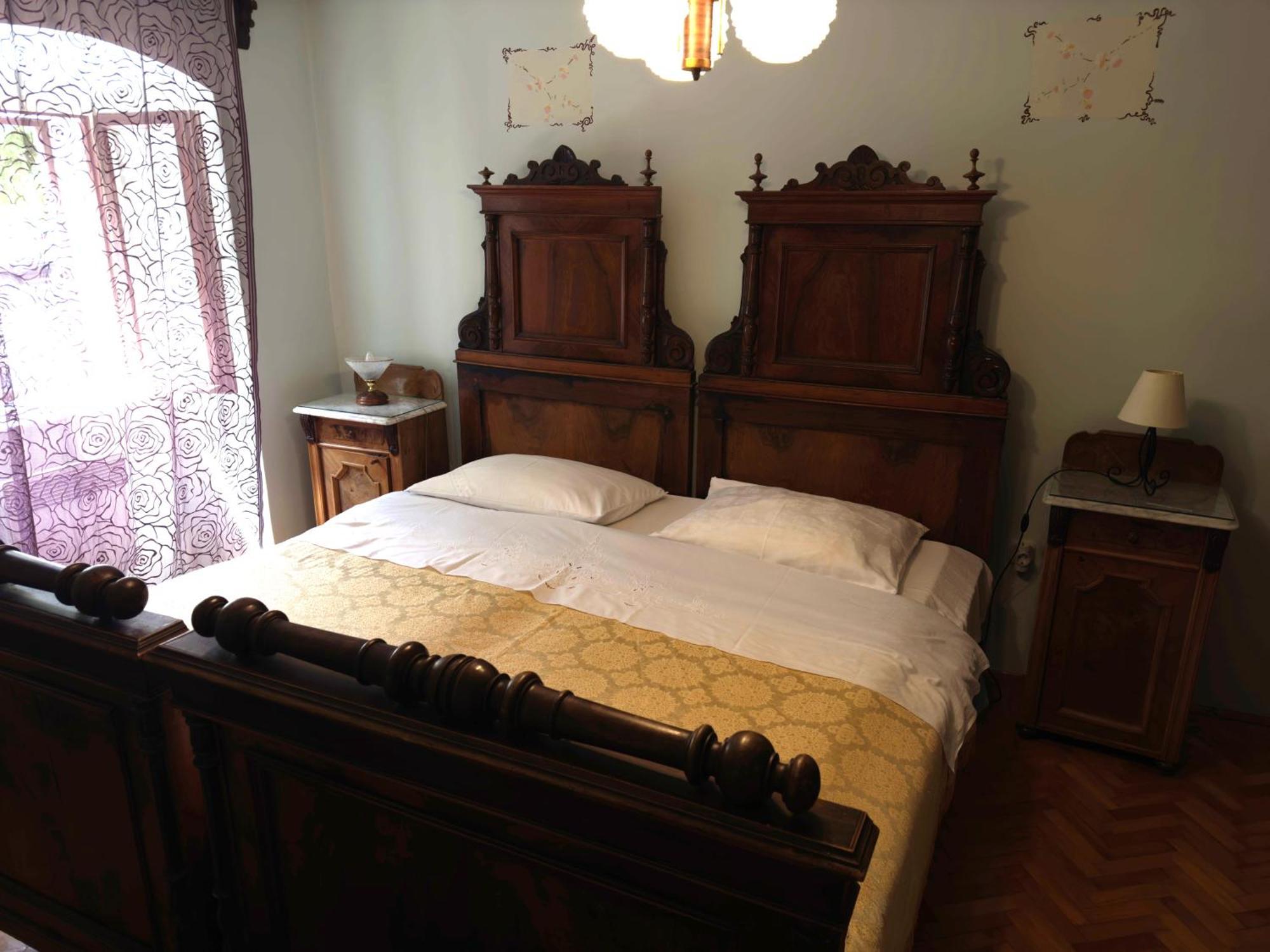 Guesthouse Kuca Na Sterne ลอฟราน ภายนอก รูปภาพ